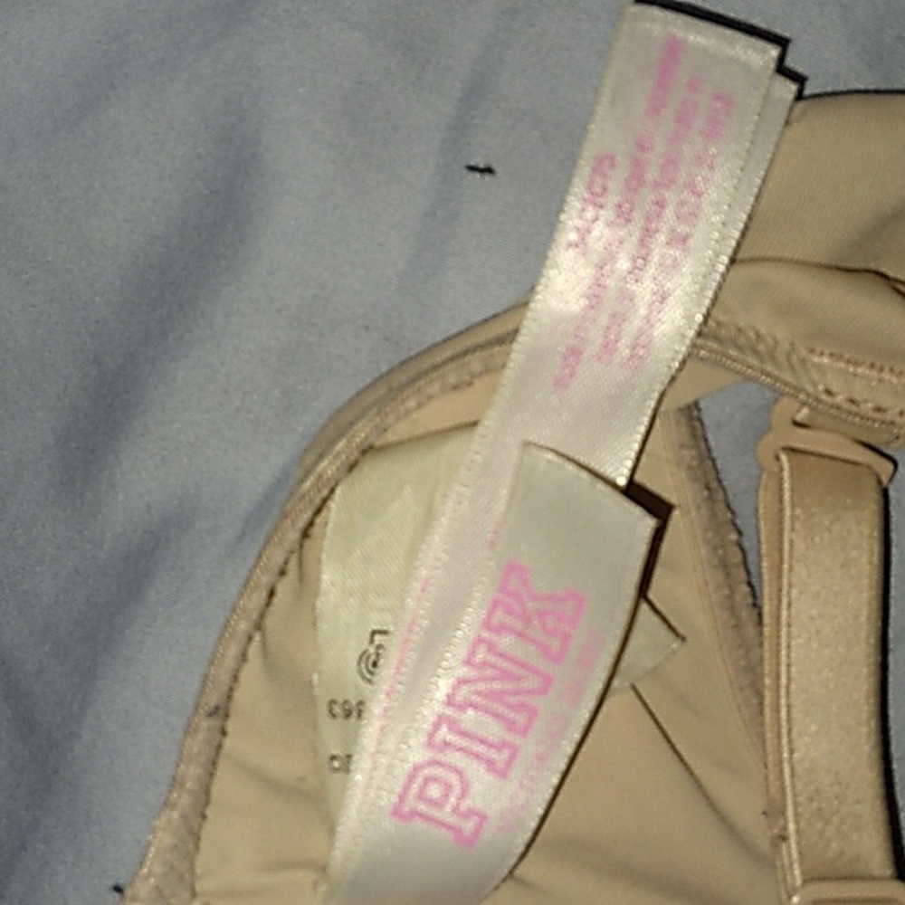 Pink Bra - Picture 3 of 4